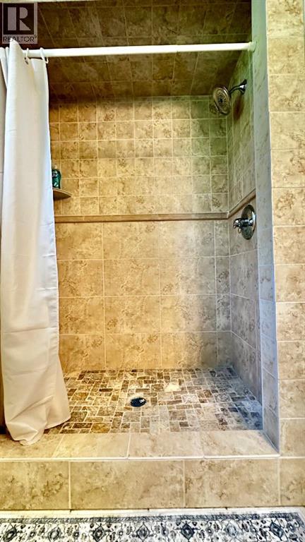 9530 100 Avenue - Image 42