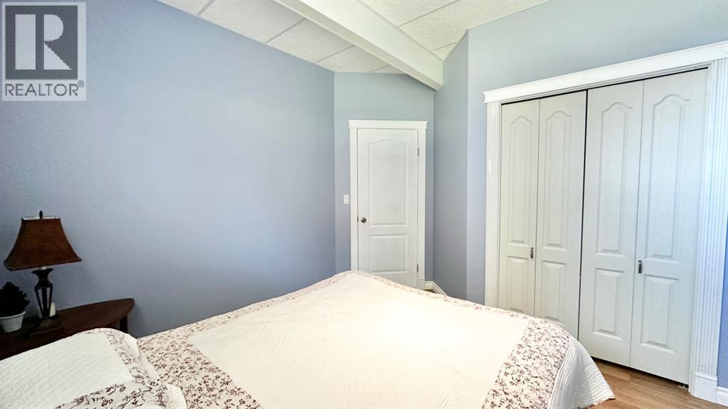 9530 100 Avenue - Image 44