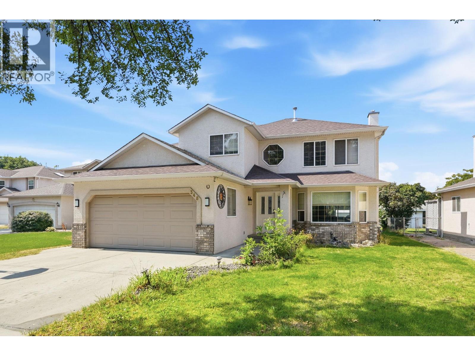 348 Phipps Crescent, Kelowna