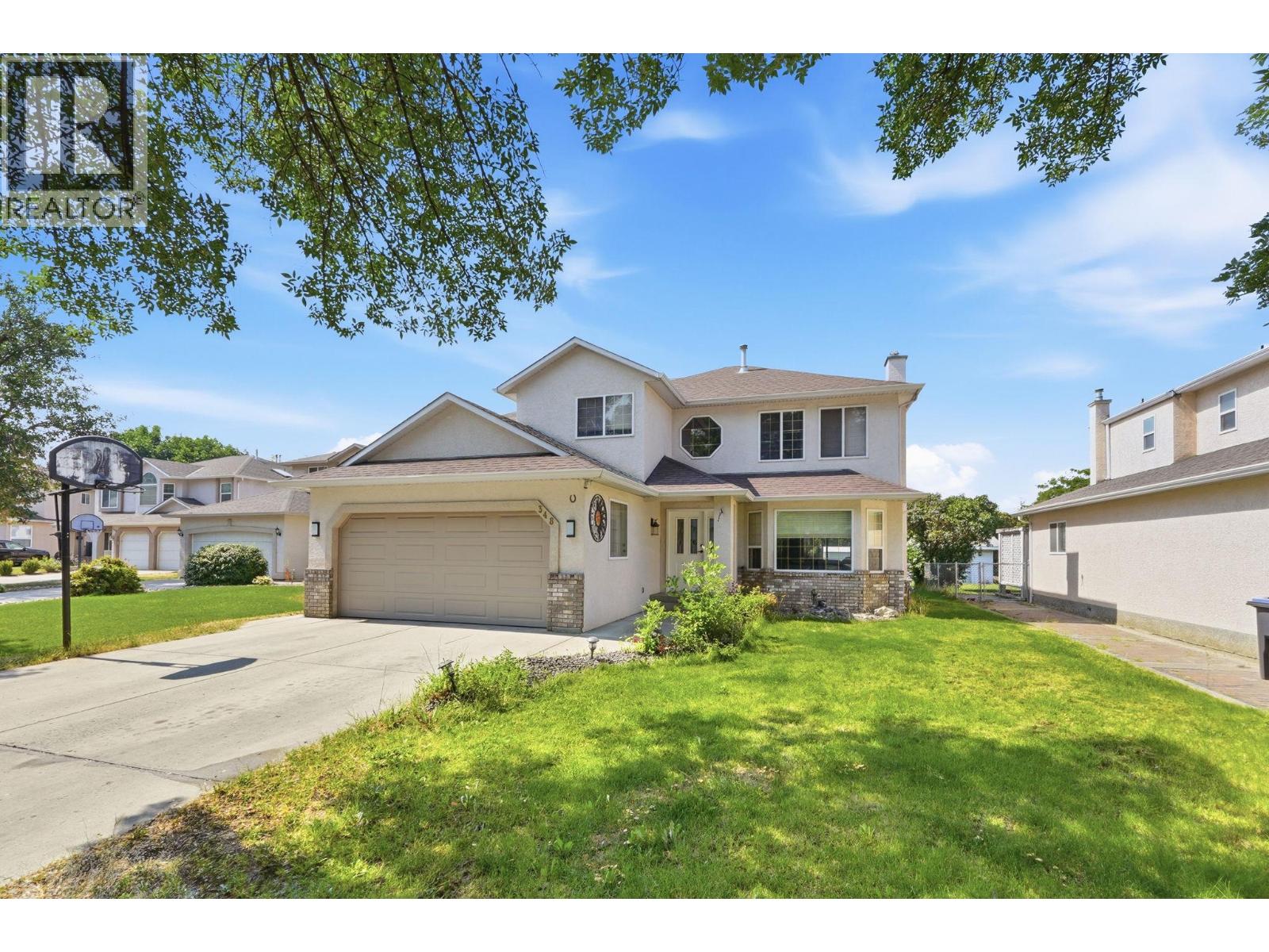 348 Phipps Crescent, Kelowna
