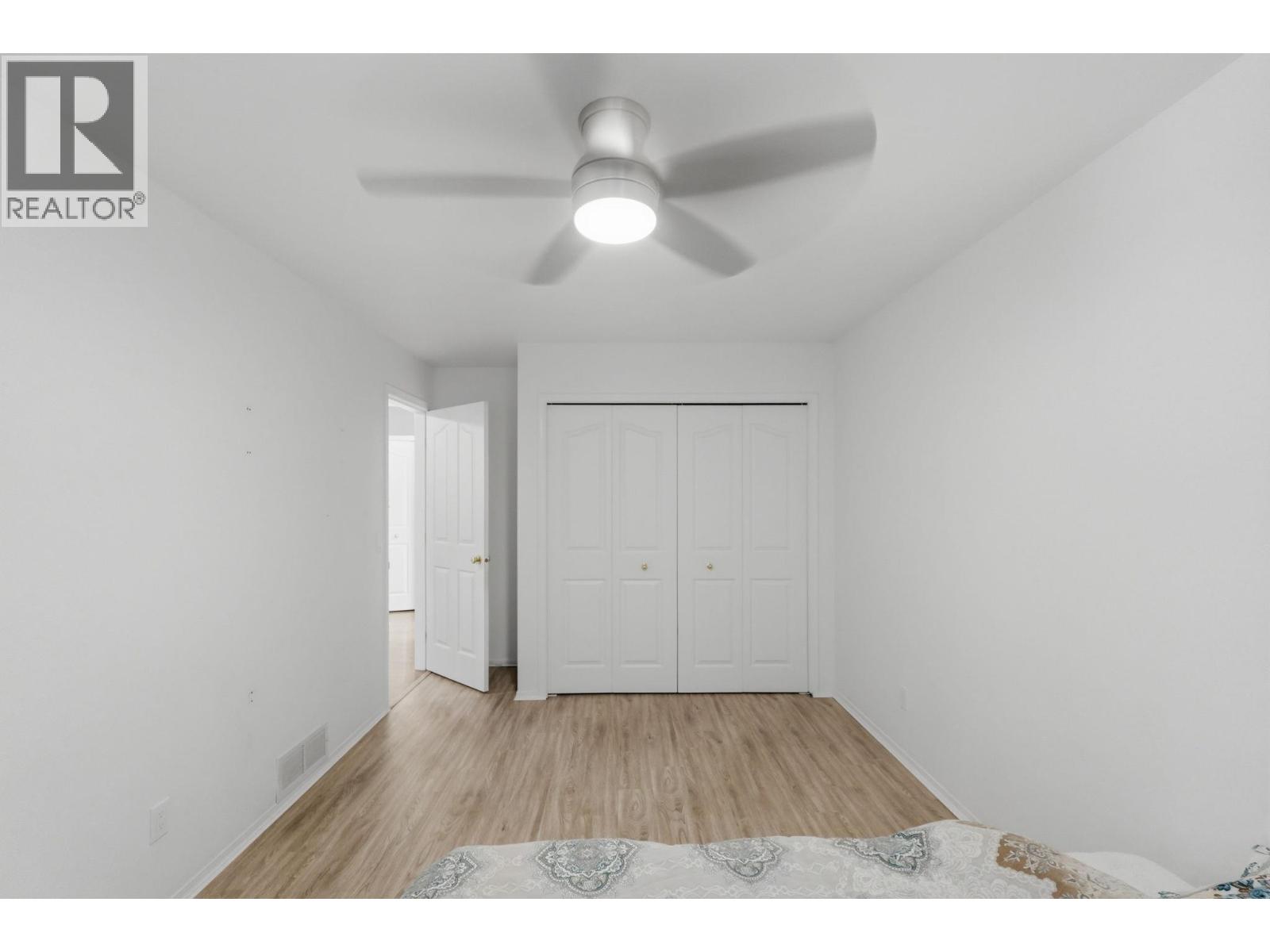 348 Phipps Crescent - 24