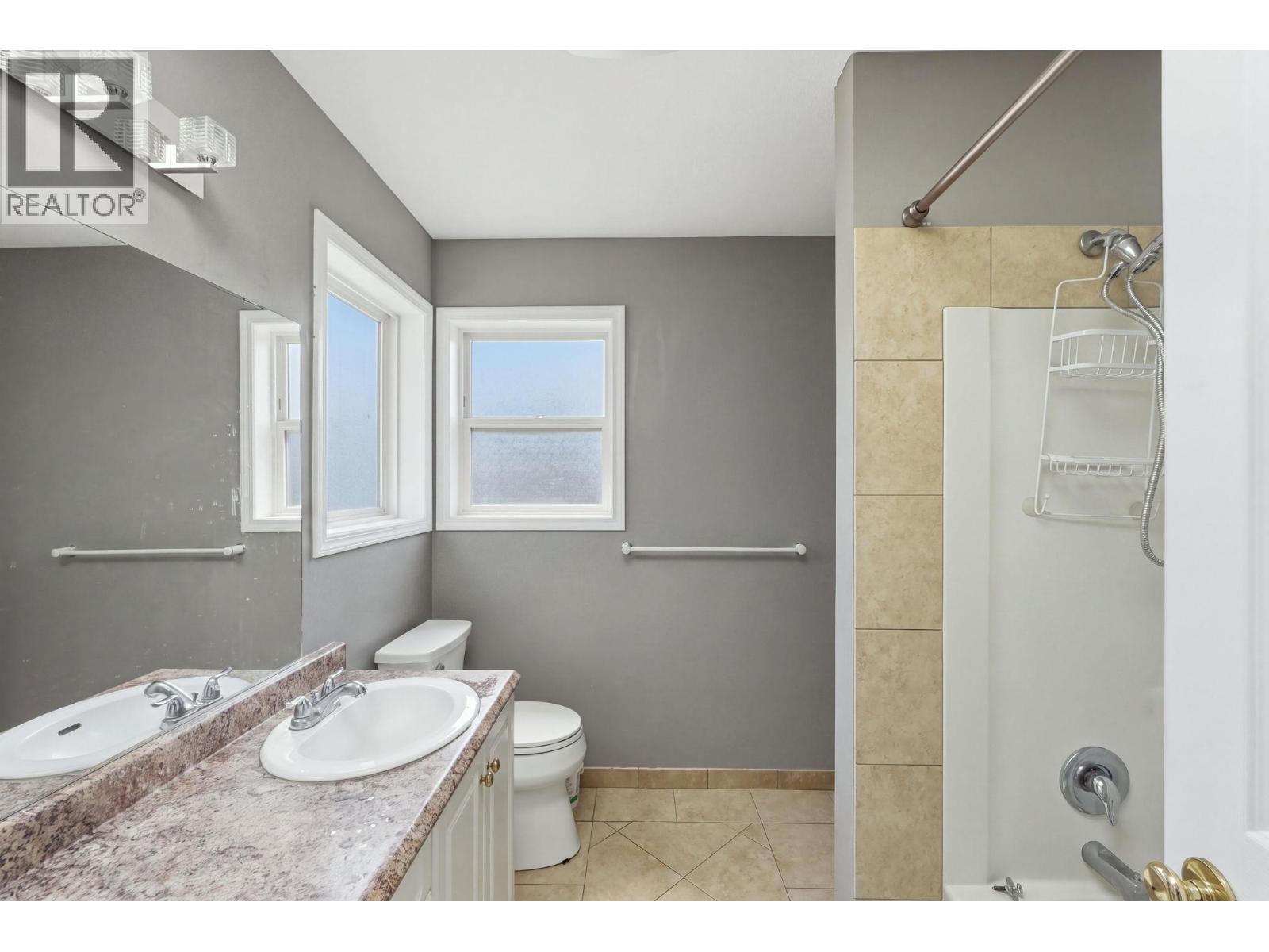 348 Phipps Crescent - 27