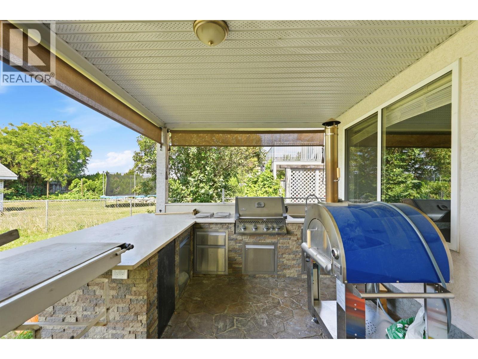 348 Phipps Crescent, Kelowna