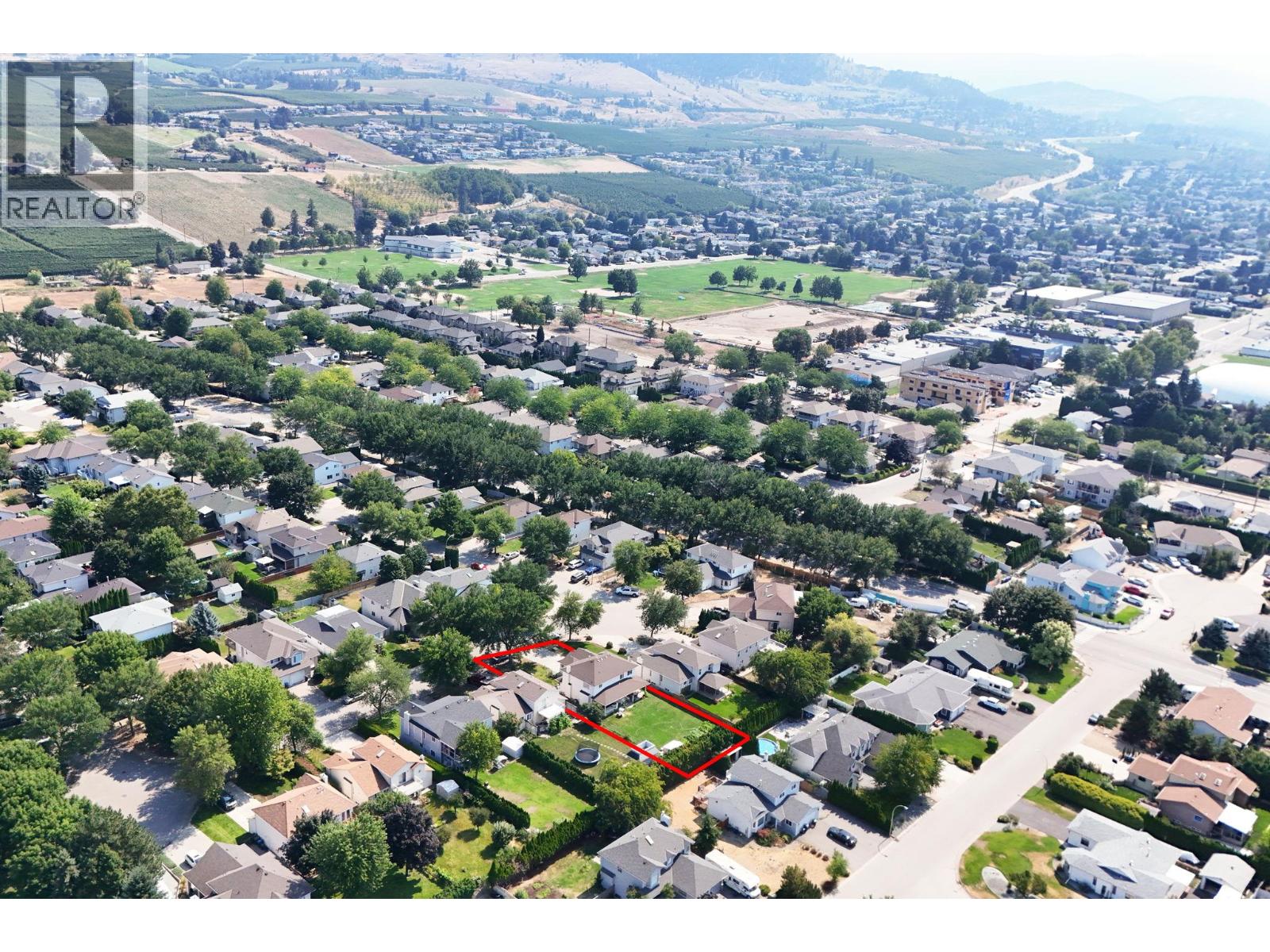 348 Phipps Crescent, Kelowna