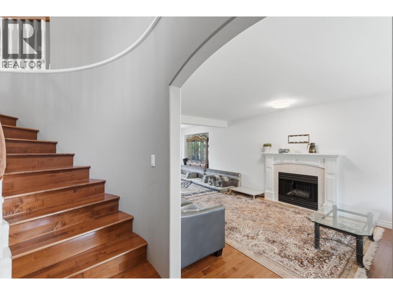 348 Phipps Crescent, Kelowna