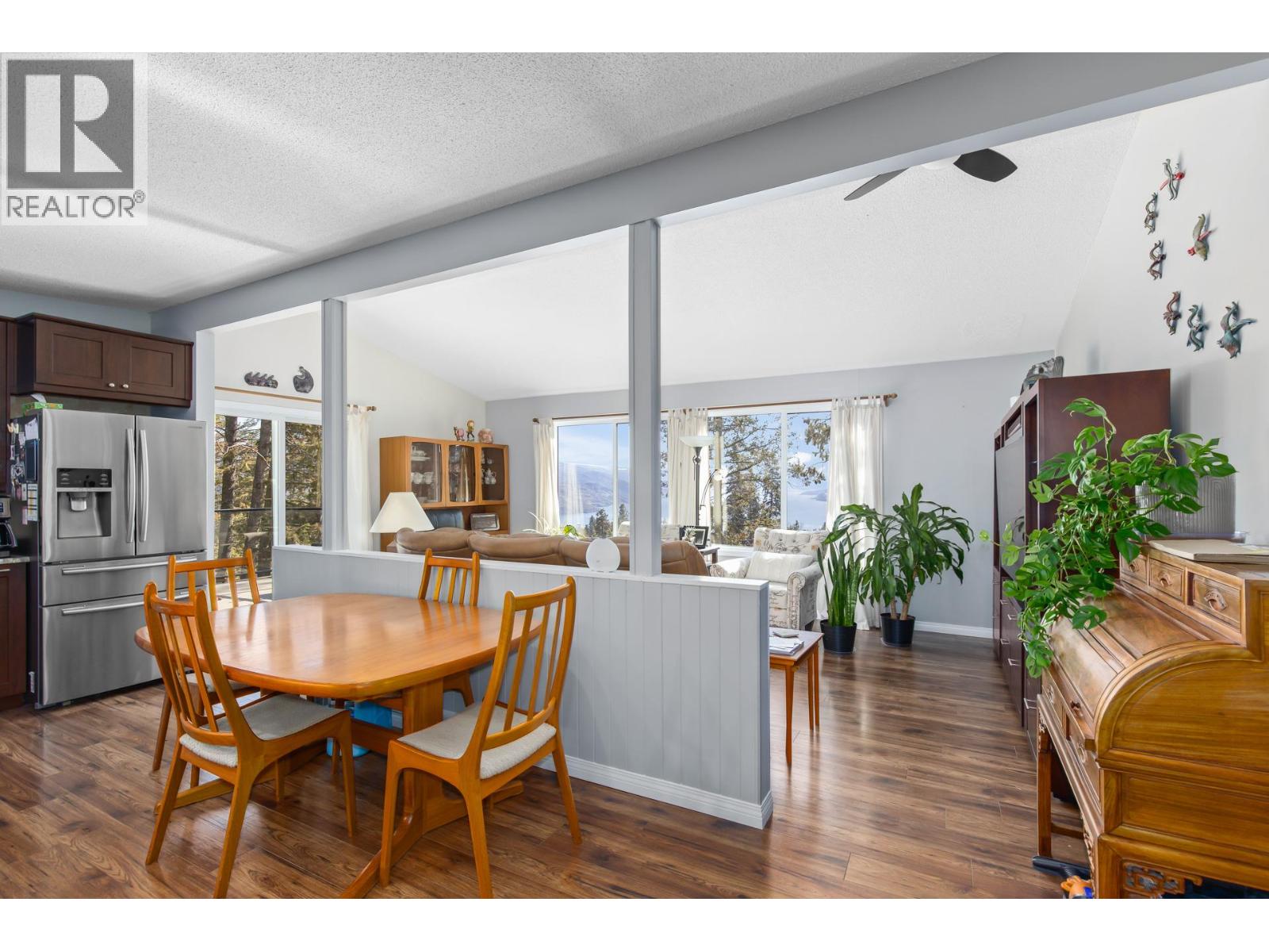 6333 Forest Hill Drive, Peachland