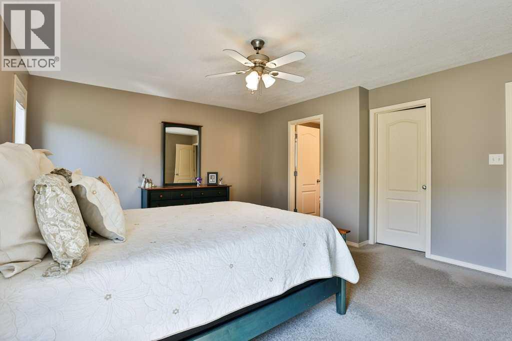 54 Rivercrest Court W - 17