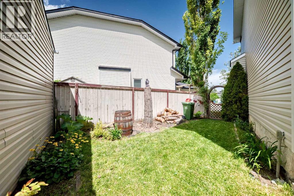 220 Shawbrooke Manor SW - 47