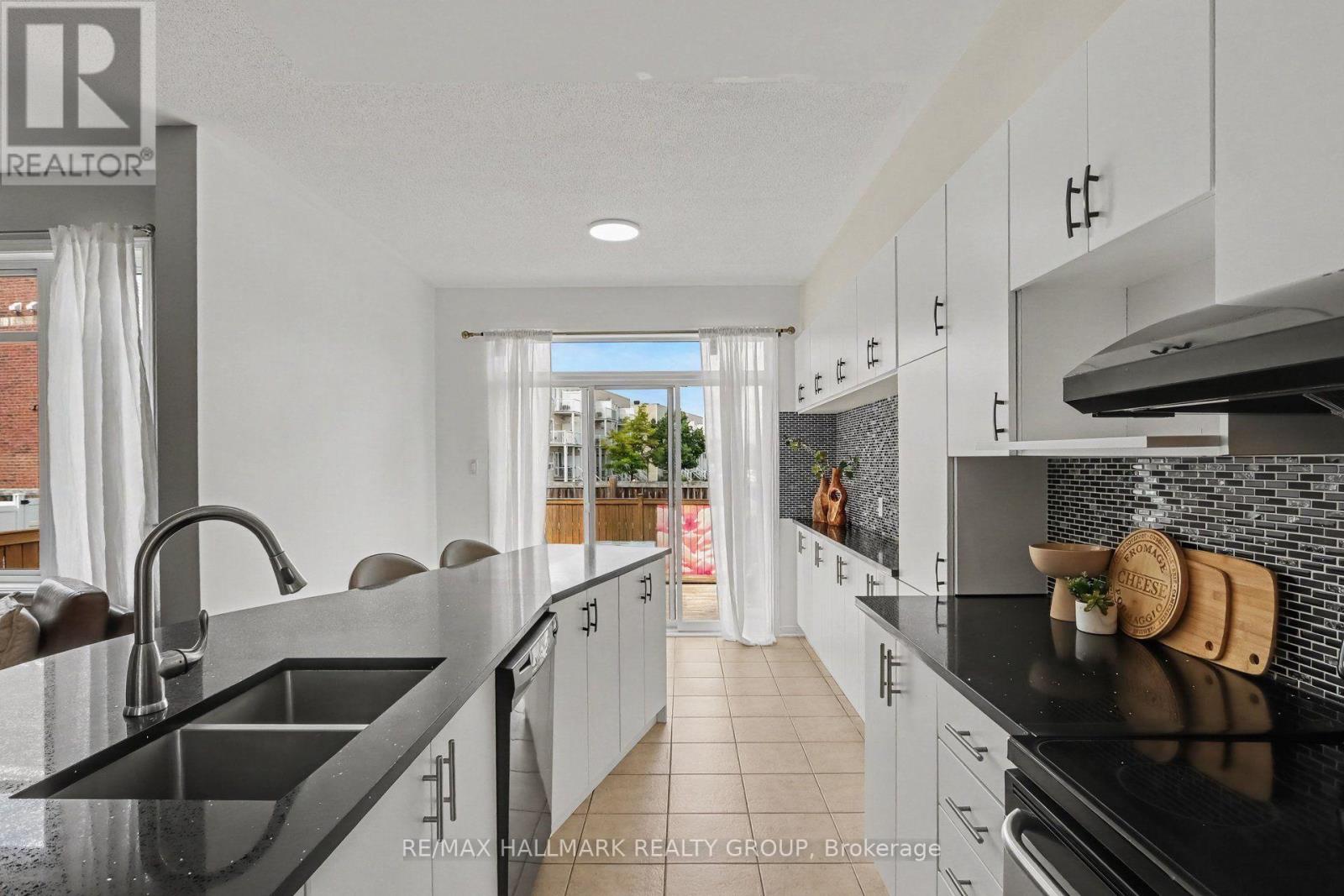 244 CALAVERAS AVENUE - Image 15