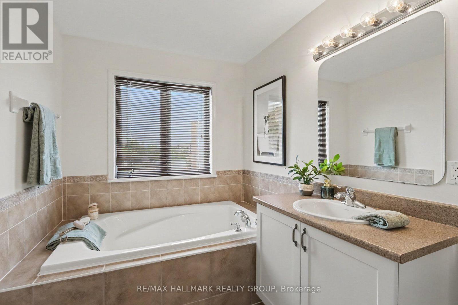 244 CALAVERAS AVENUE - 21