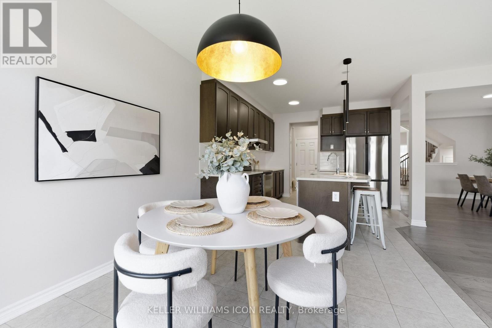 404 APHELION CRESCENT - Image 19