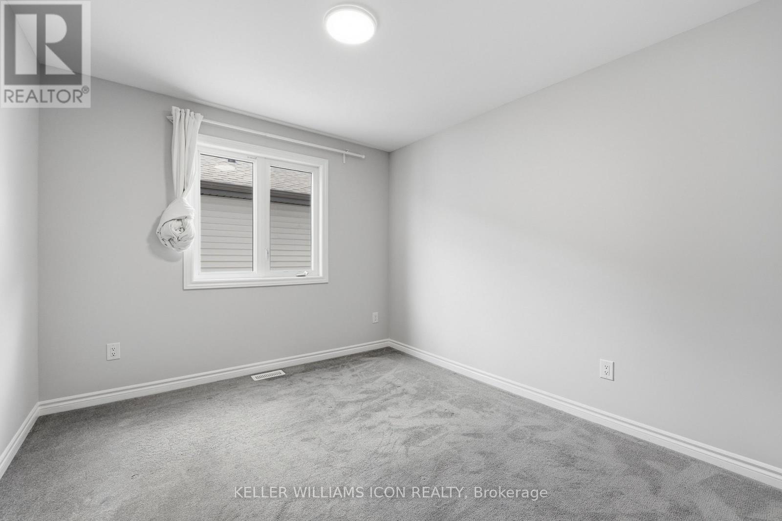 404 APHELION CRESCENT - 28