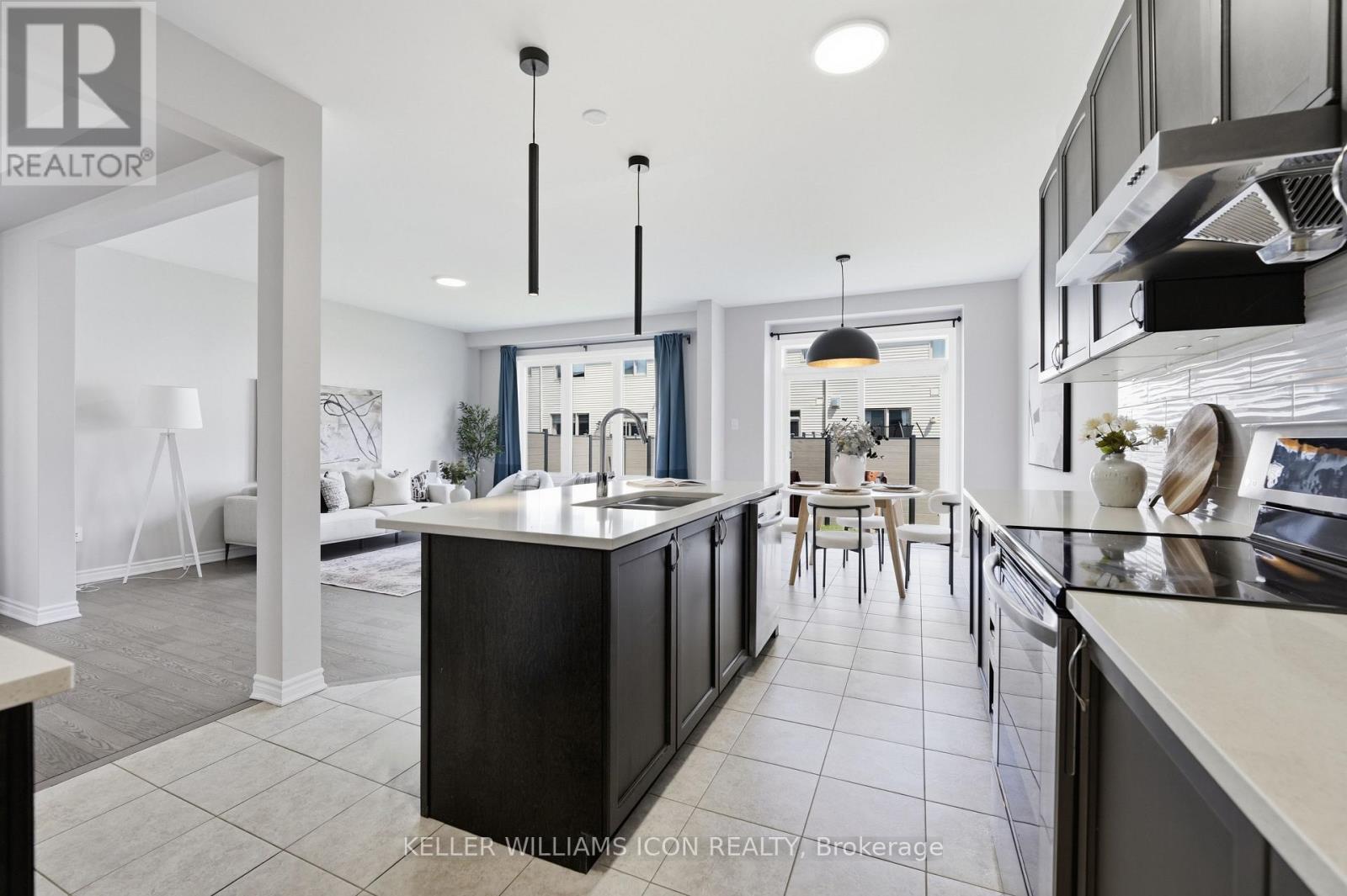 404 APHELION CRESCENT - 4