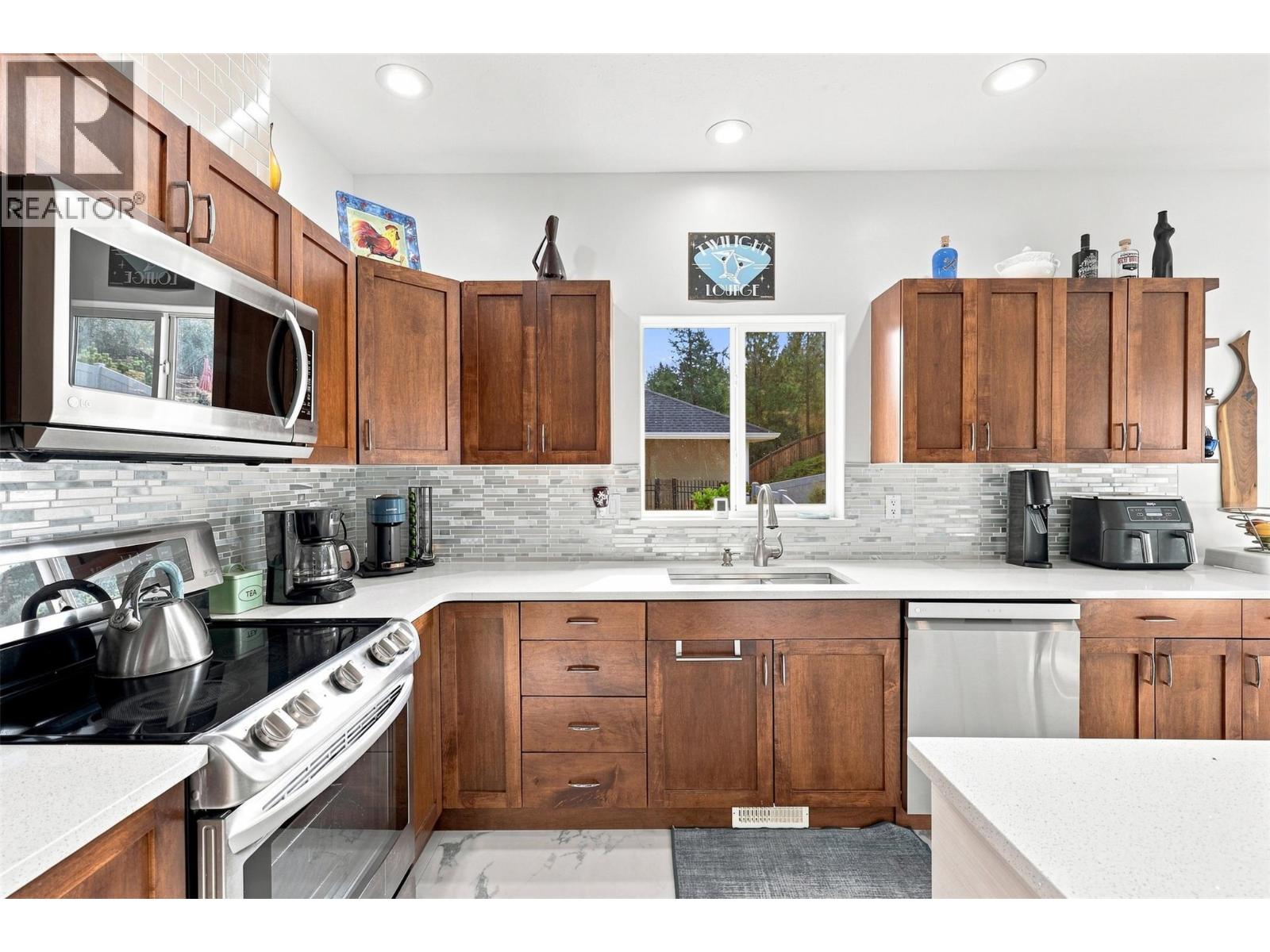 2955 Kicking Horse Drive, Kamloops