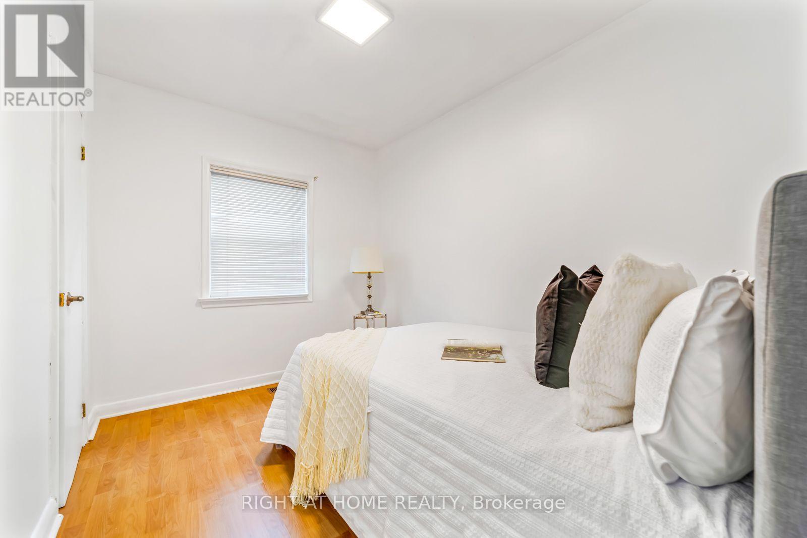 19 MARTORINO DRIVE - 16