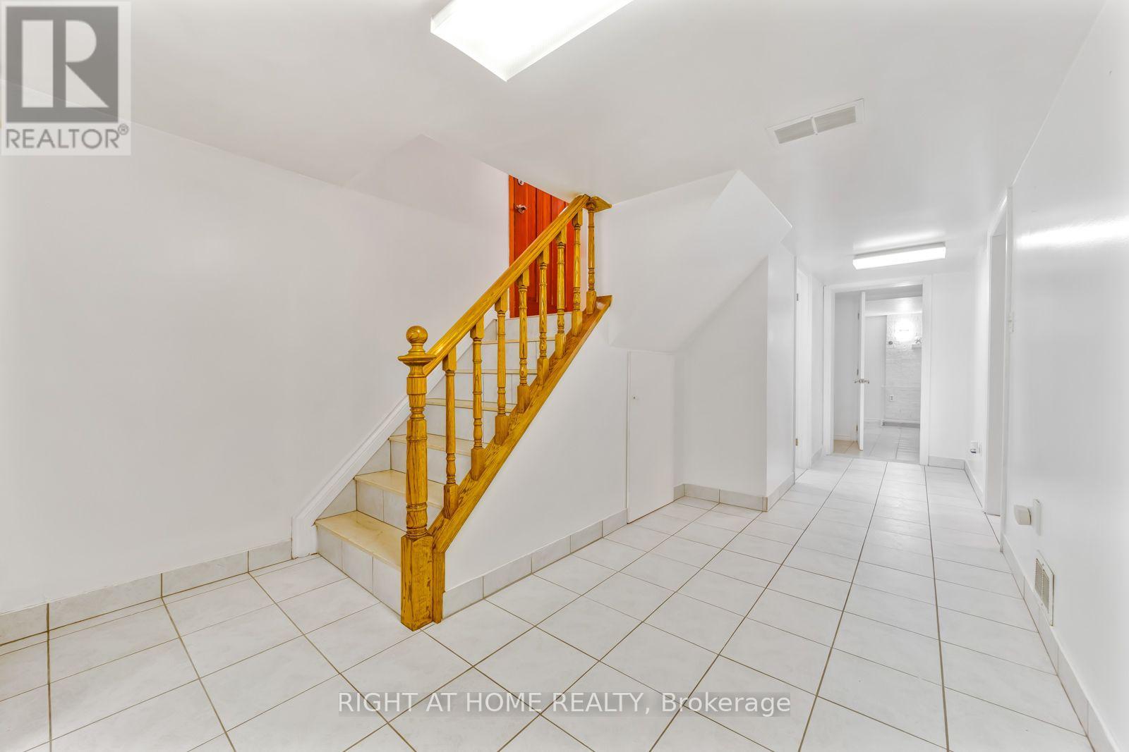 19 MARTORINO DRIVE - 21