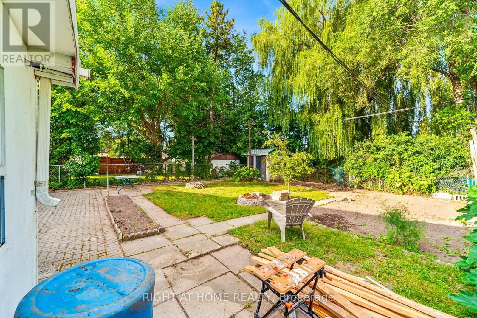 19 MARTORINO DRIVE - Image 30