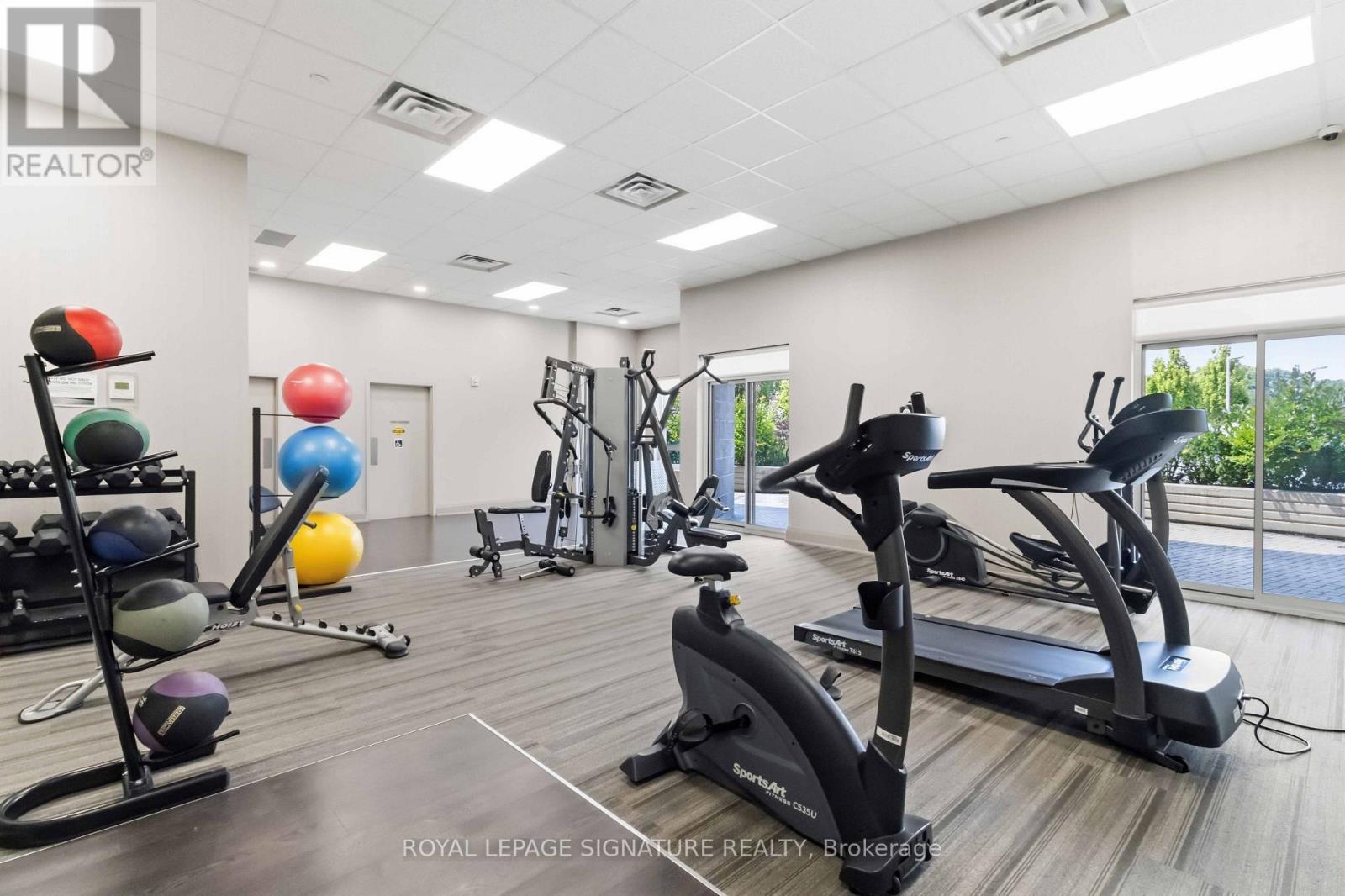 #233 86 WOODBRIDGE AVENUE - 19
