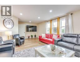 111 Scotiaview Drive, photo 3