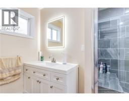 111 Scotiaview Drive, photo 22