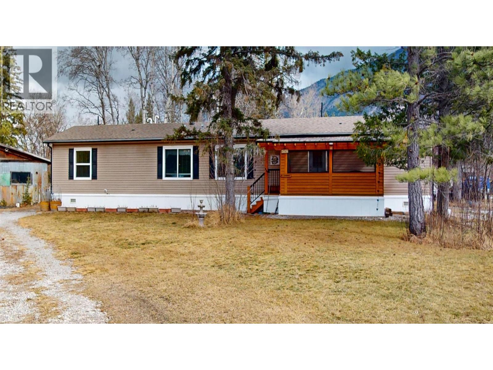 Property for sale at 4747 Willow Avenue
