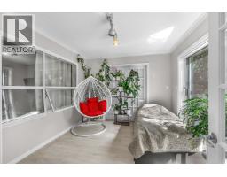 207 1500 Ostler Court, North Vancouver, BC V7G2S2 Photo 15