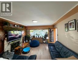 374 E 54th Avenue, Vancouver, BC V5X1L2 Photo 6