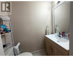 374 E 54th Avenue, Vancouver, BC V5X1L2 Photo 11