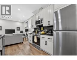 697 Balsam Road, Kelowna, BC V1W1C1 Photo 38
