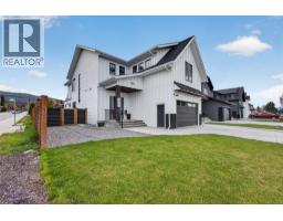 697 Balsam Road, Kelowna, BC V1W1C1 Photo 44