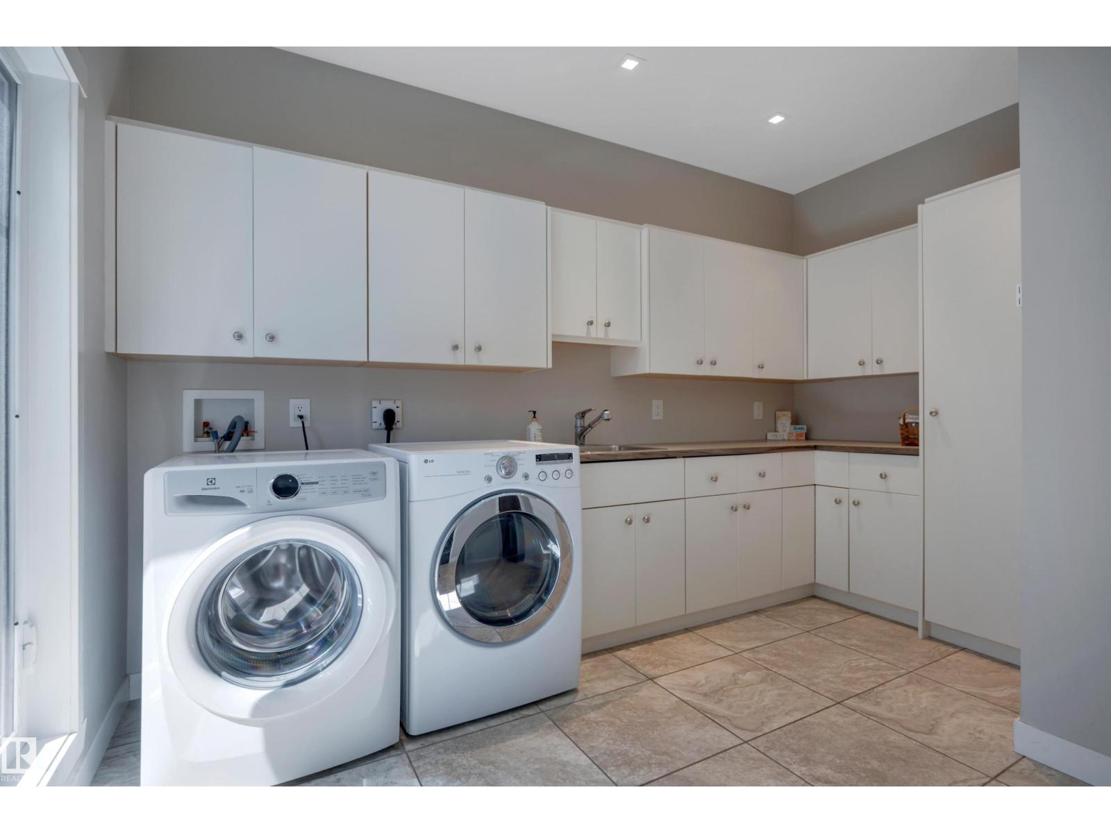 5047 MCLUHAN RD NW - 24