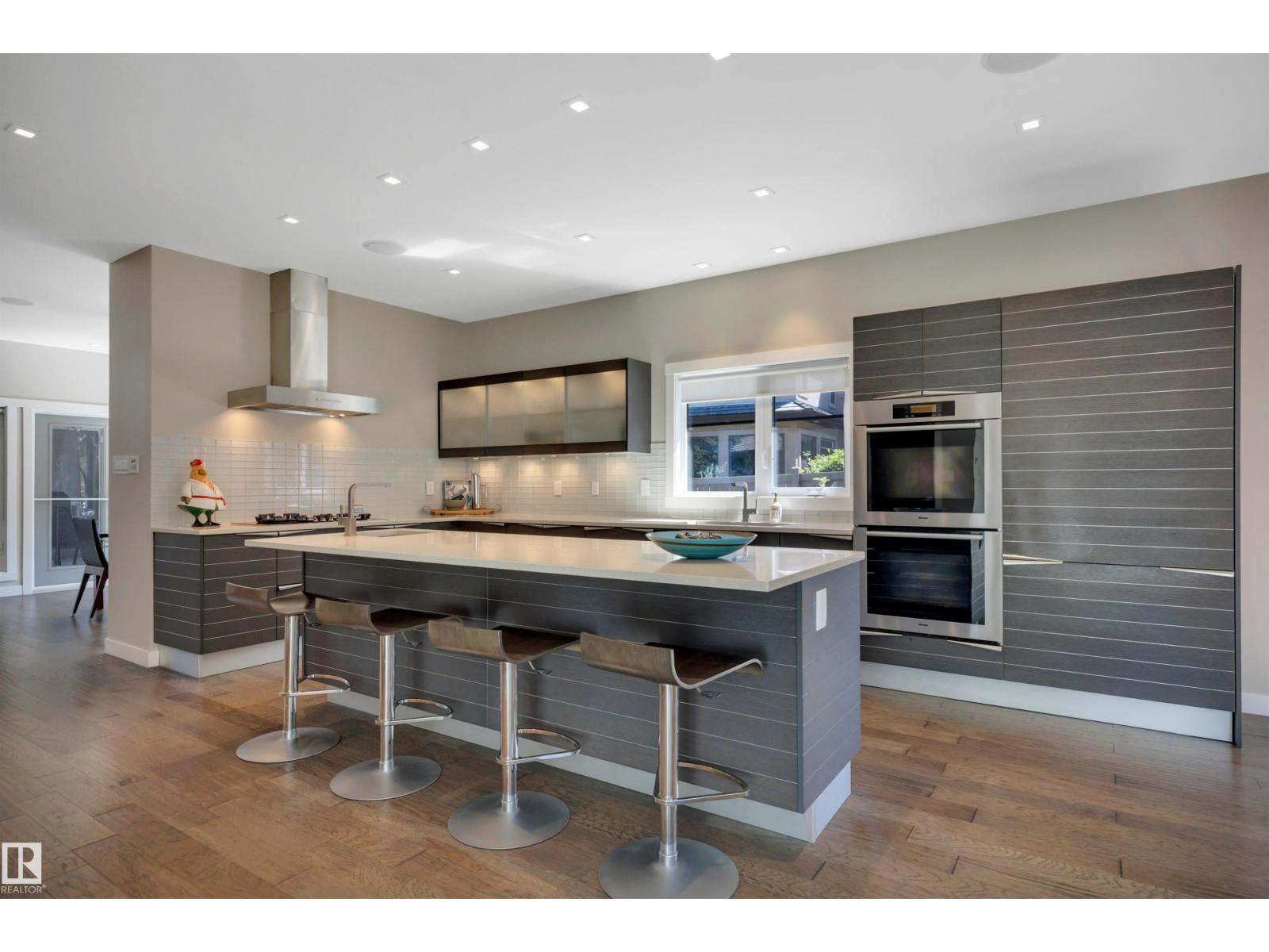 5047 MCLUHAN RD NW - 21