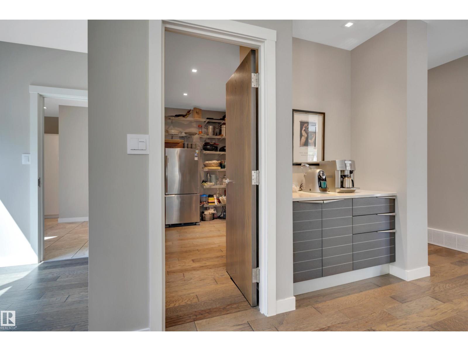 5047 MCLUHAN RD NW - Image 22