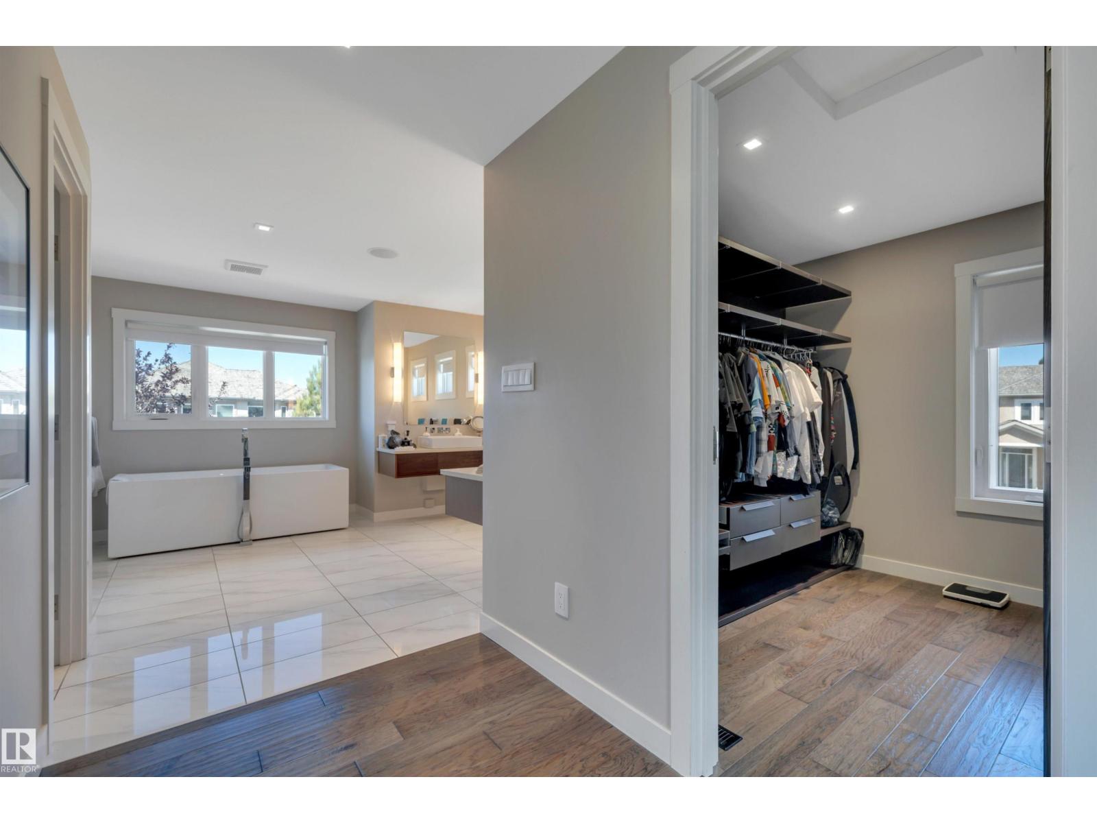 5047 MCLUHAN RD NW - Image 36