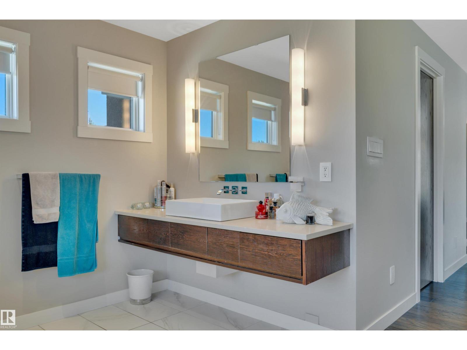 5047 MCLUHAN RD NW - Image 38