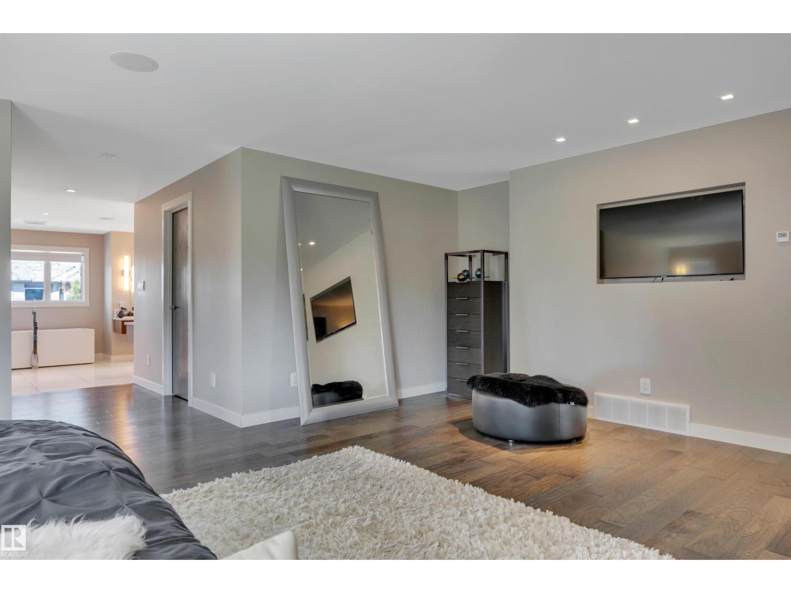 5047 MCLUHAN RD NW - Image 34