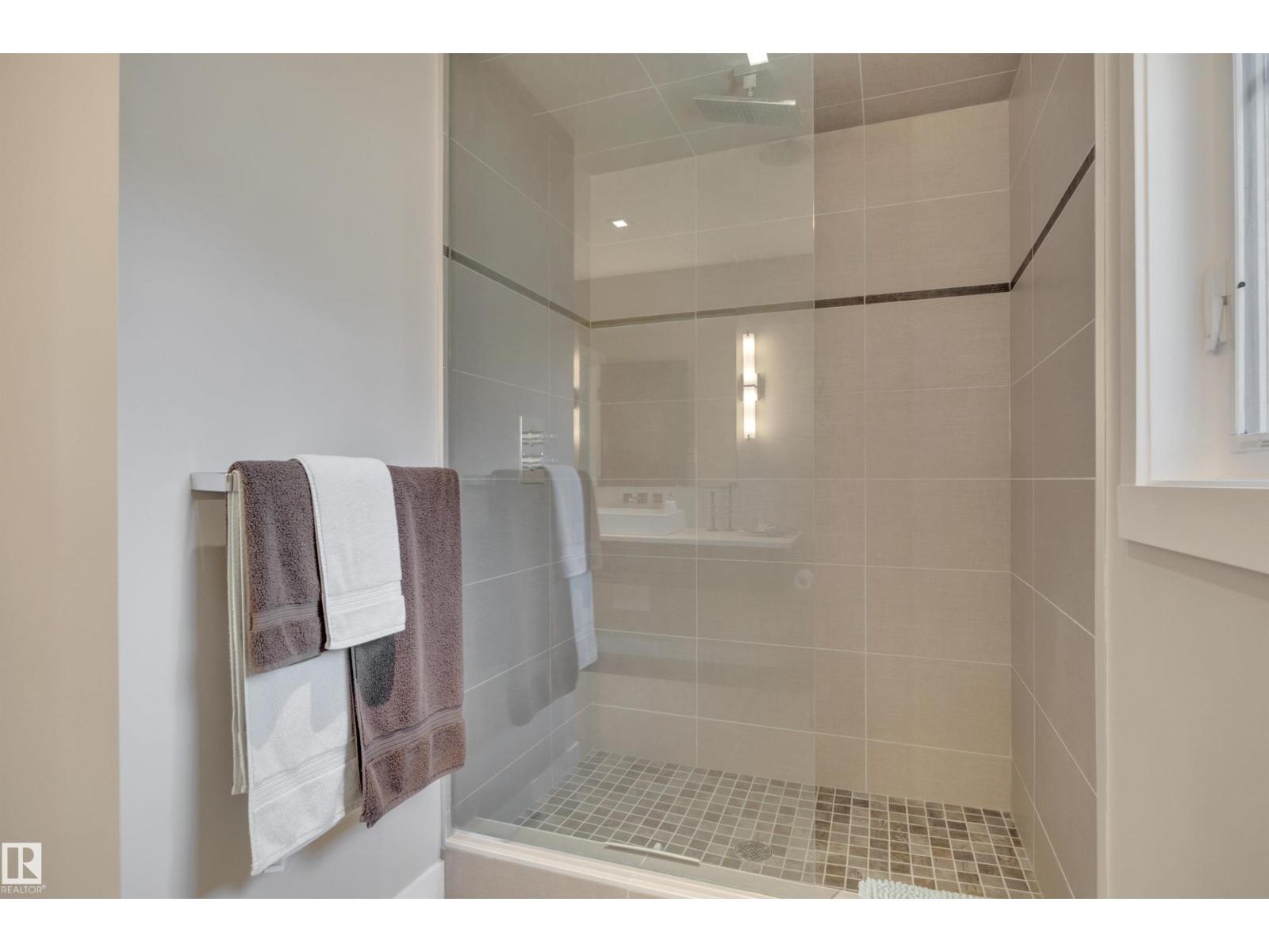 5047 MCLUHAN RD NW - Image 47