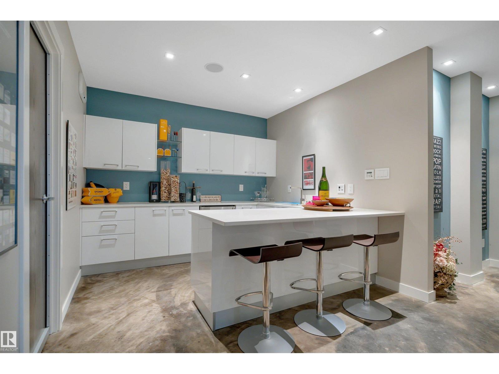 5047 MCLUHAN RD NW - Image 57