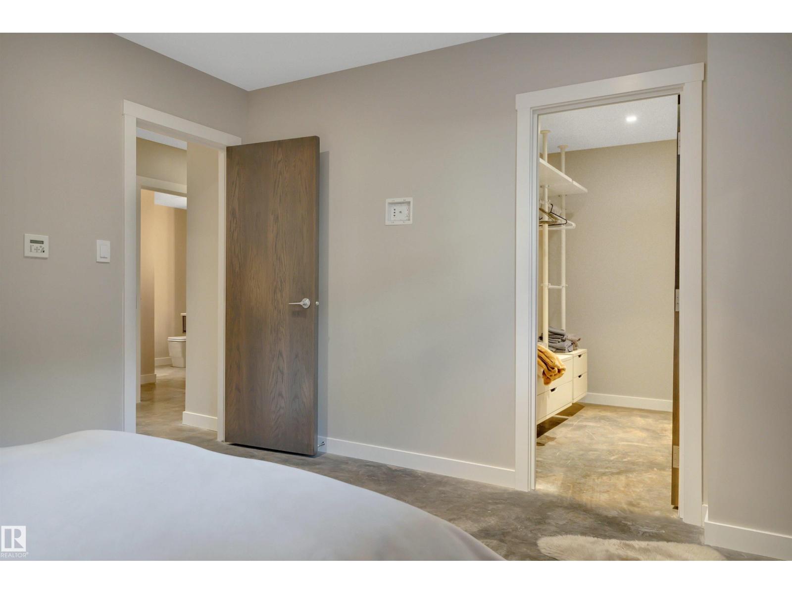 5047 MCLUHAN RD NW - Image 51