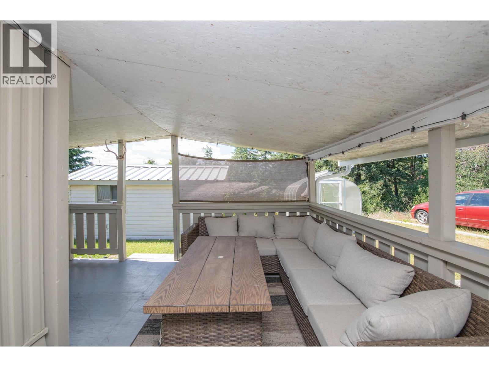 #42 844 Hutley Road - 35