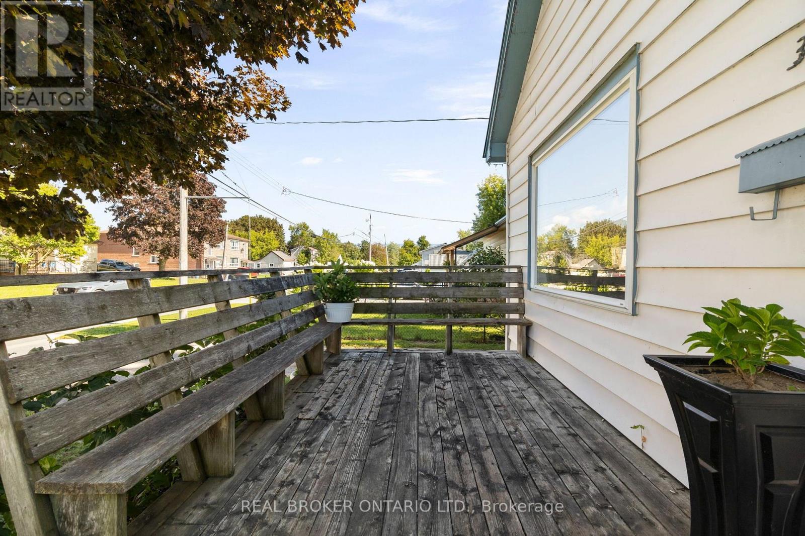 345 EAST STREET - Image 4