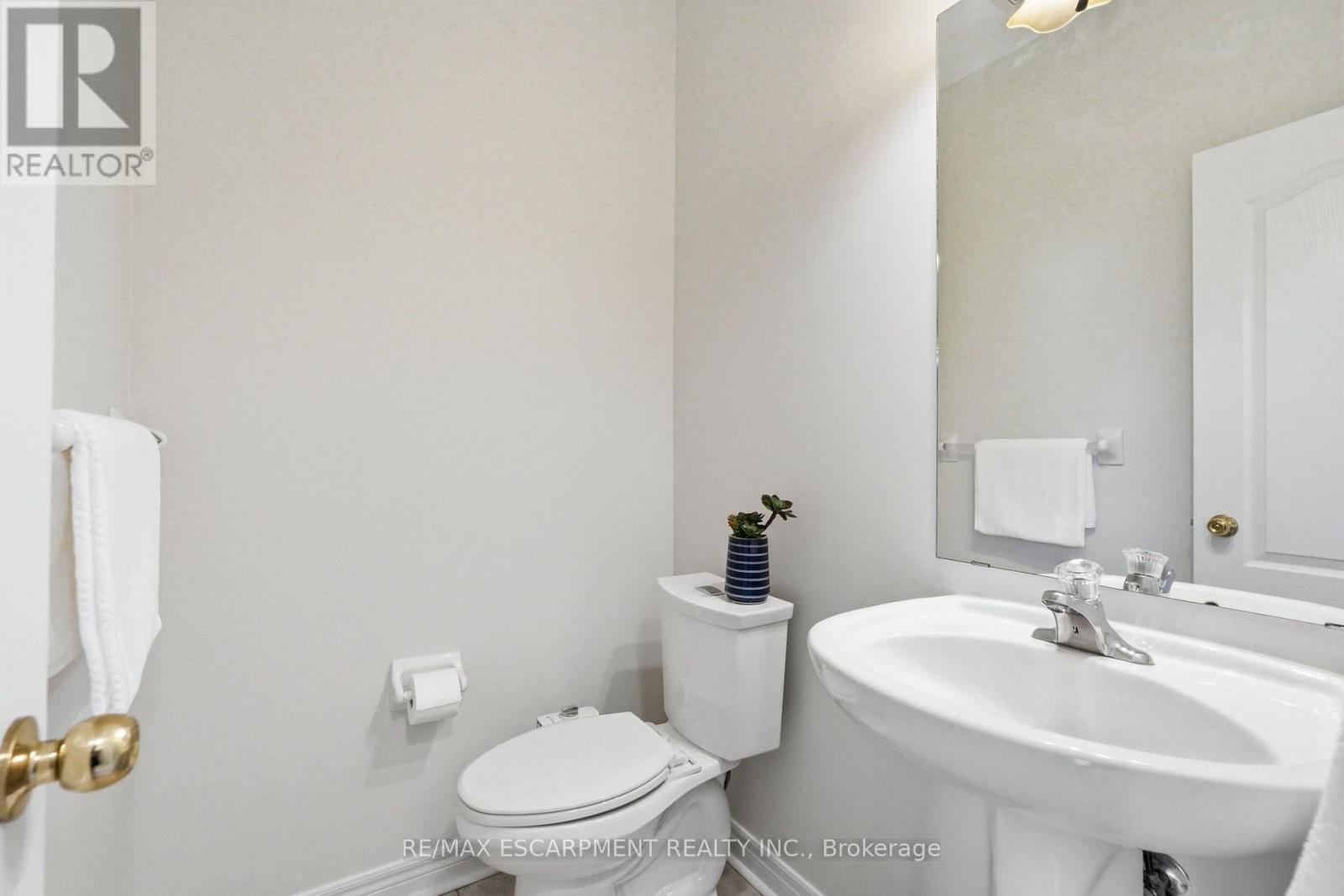 2241 GLAZEBROOK CIRCLE - 23