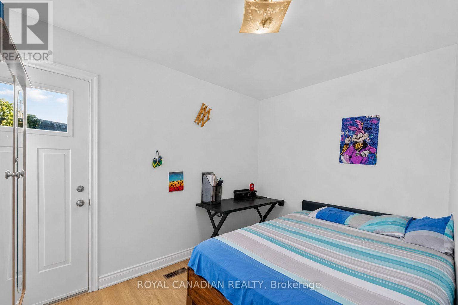 2538 ST CLAIR AVENUE W - 27