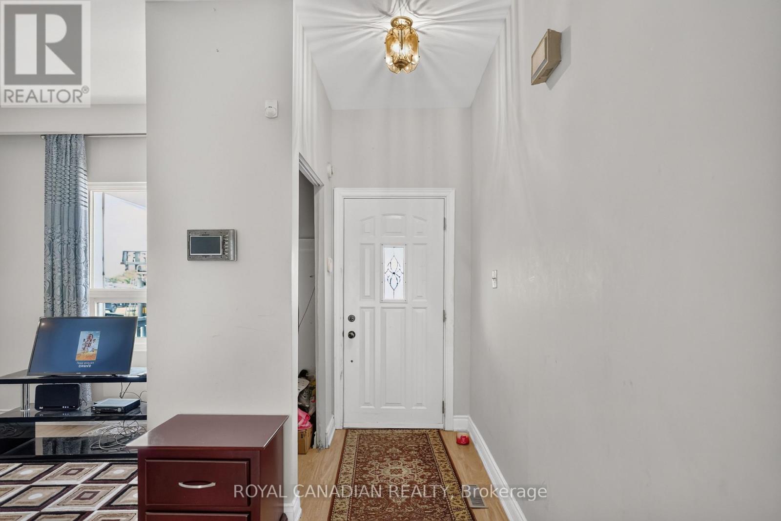 2538 ST CLAIR AVENUE W - 3