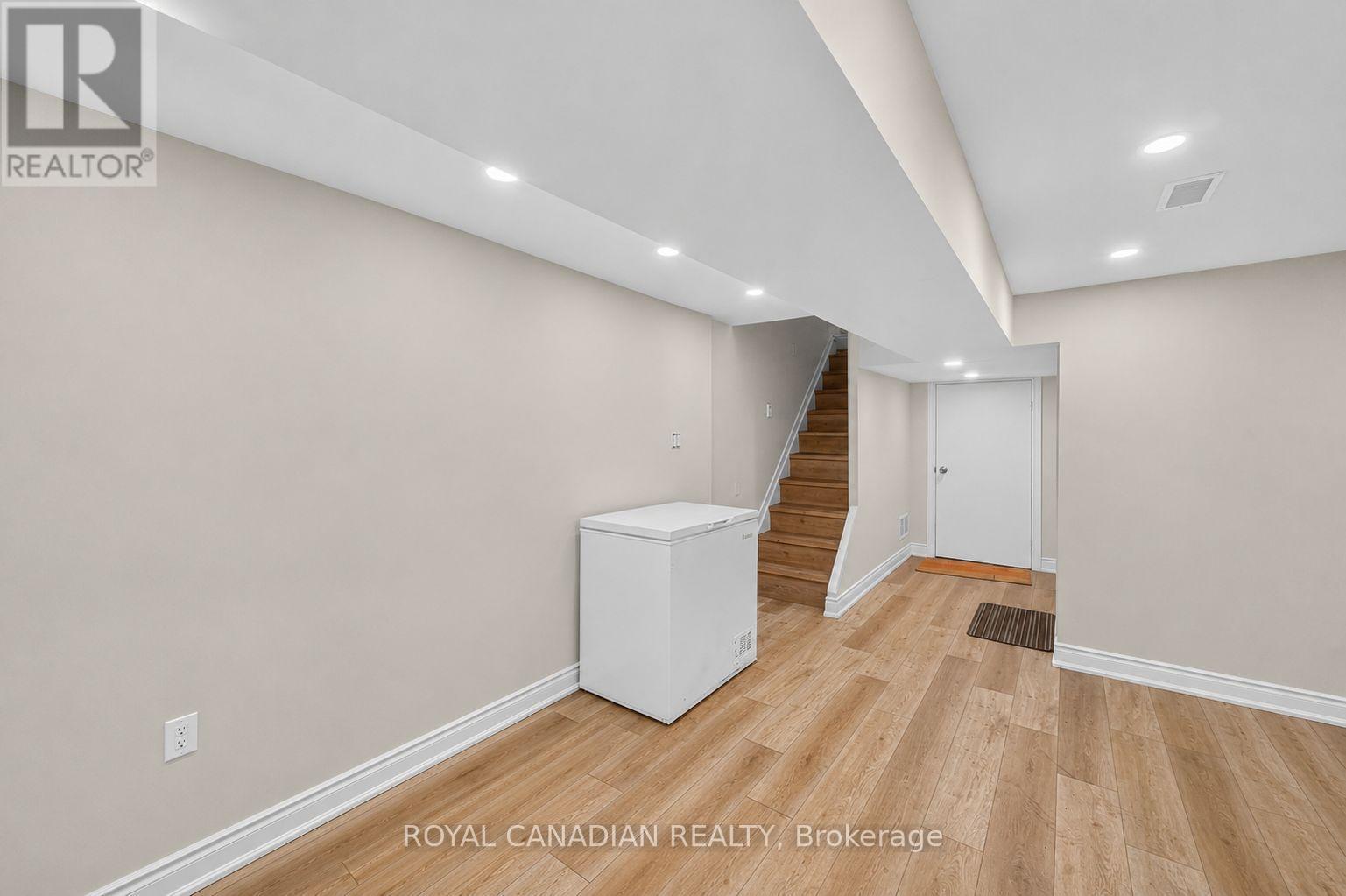 2538 ST CLAIR AVENUE W - Image 36
