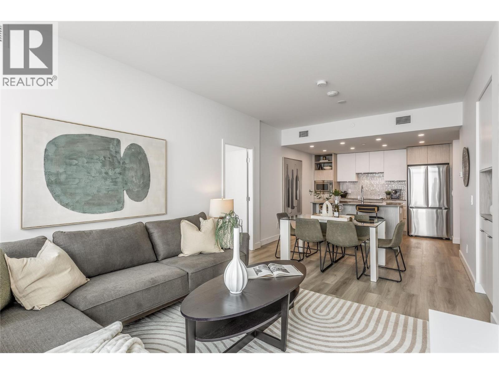 3301 1488 Bertram Street, Kelowna