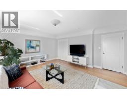 Living room - 100 King George Terr, Oak Bay, BC V8S2J9 Photo 15