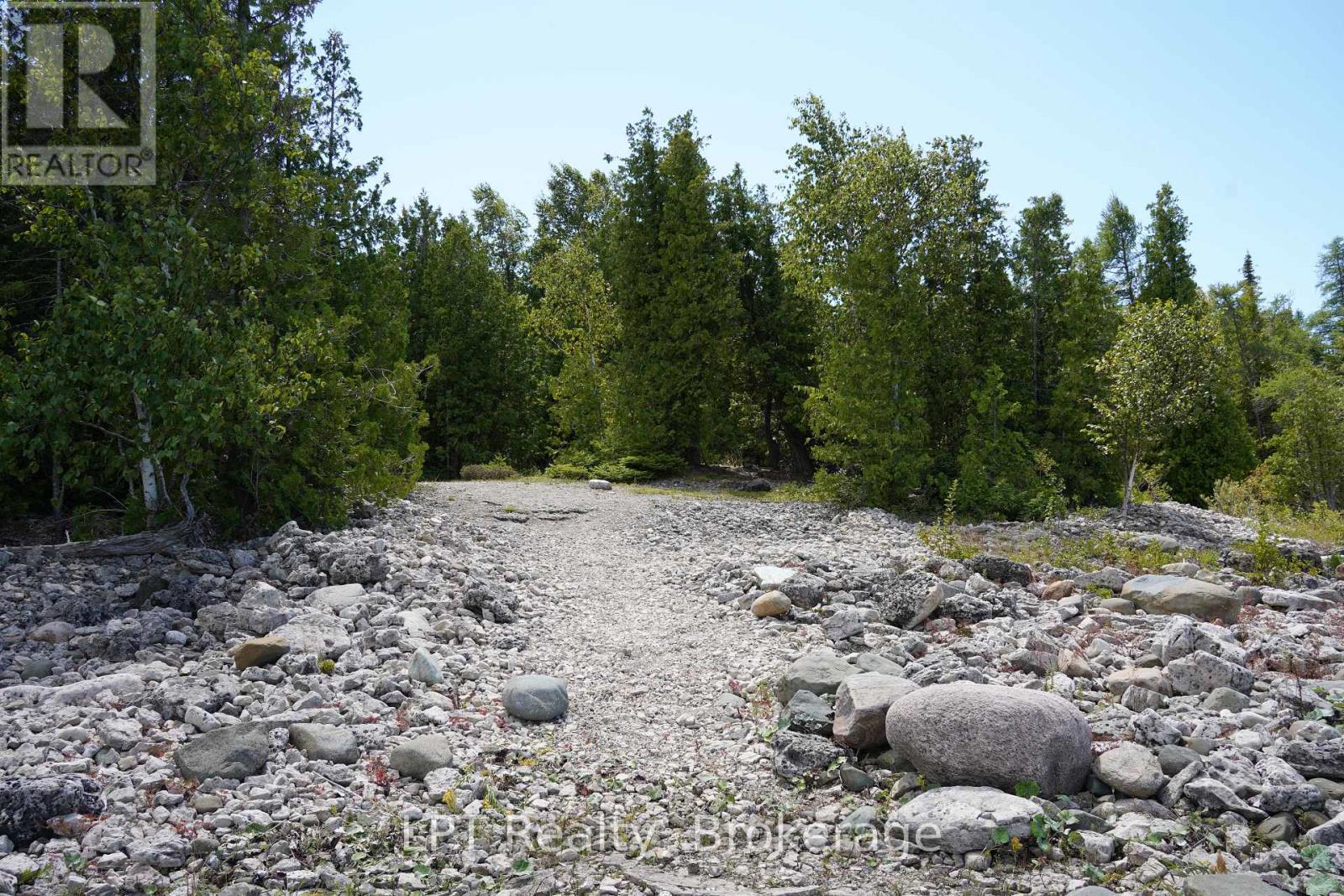 317 ROBERT ALLEN DRIVE - 29