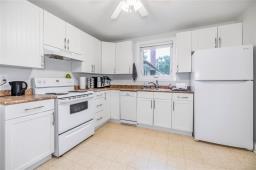 Storage - 862 Jubilee Avenue E, Winnipeg, MB R3L1R2 Photo 10
