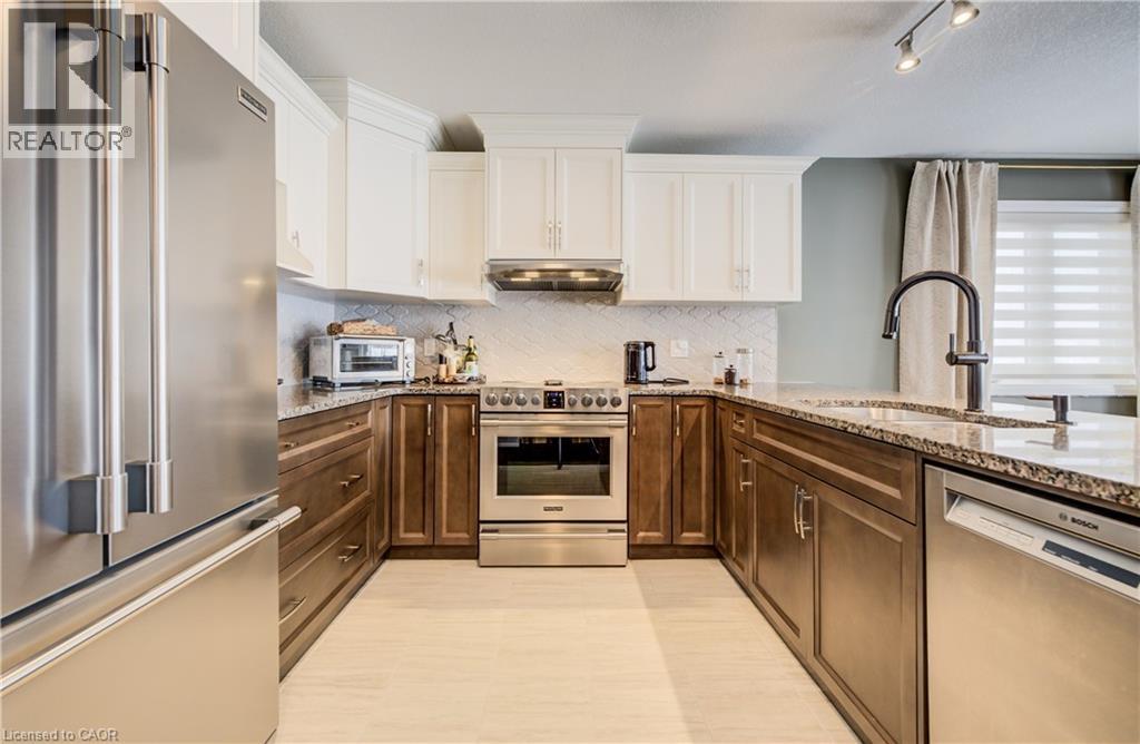 130 BRIDGE Crescent - 14
